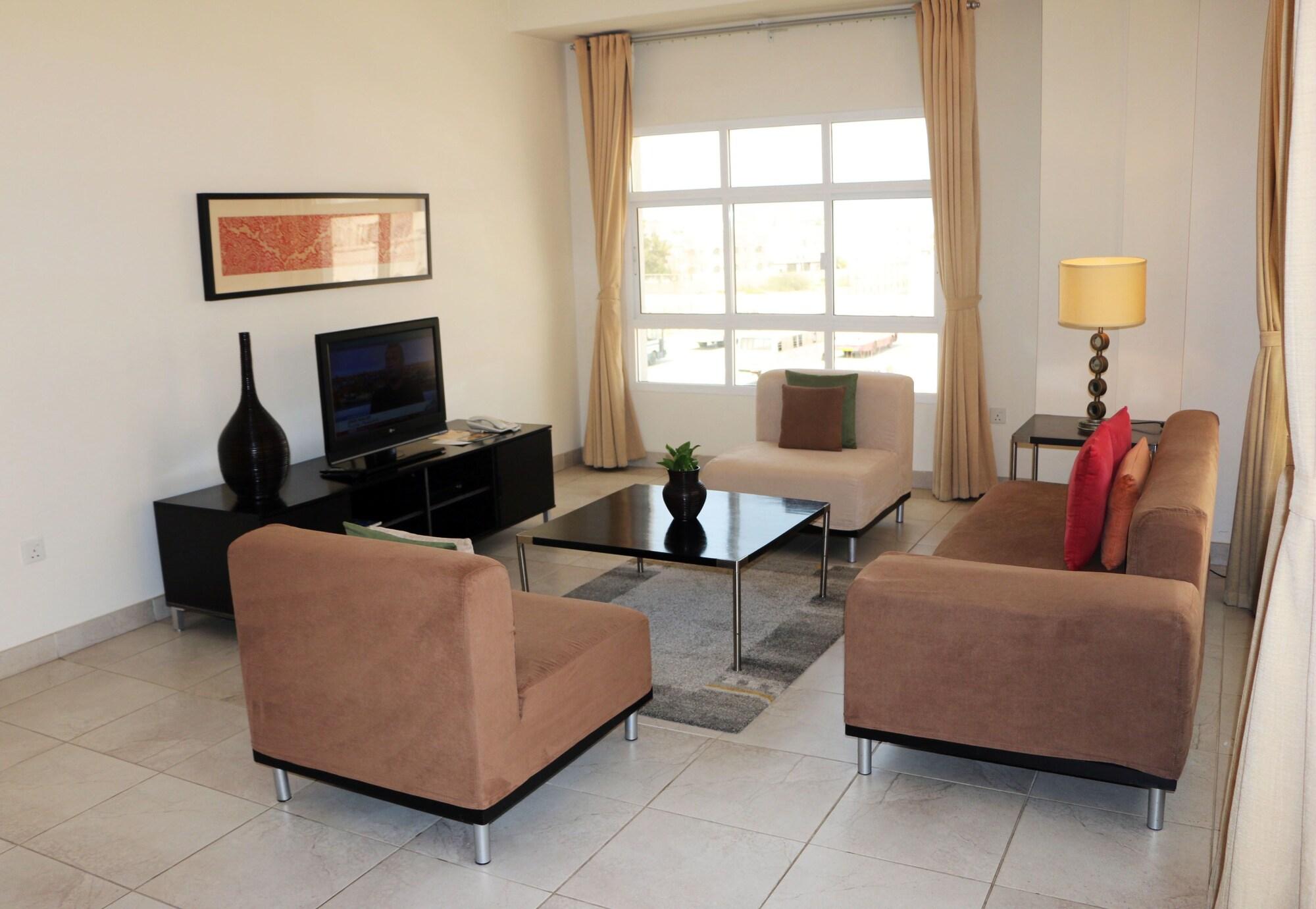 Midan Hotel Suites Masqat Buitenkant foto