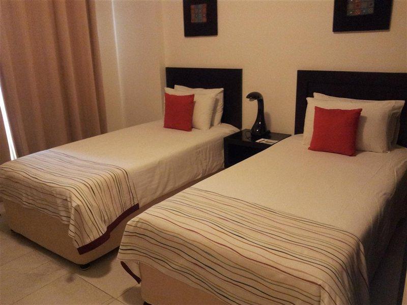 Midan Hotel Suites Masqat Buitenkant foto